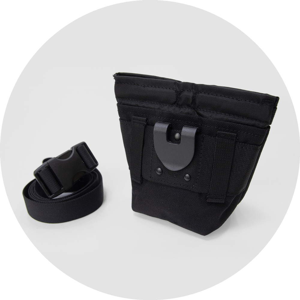 Alamo Dog Treat Pouch/Color-Black