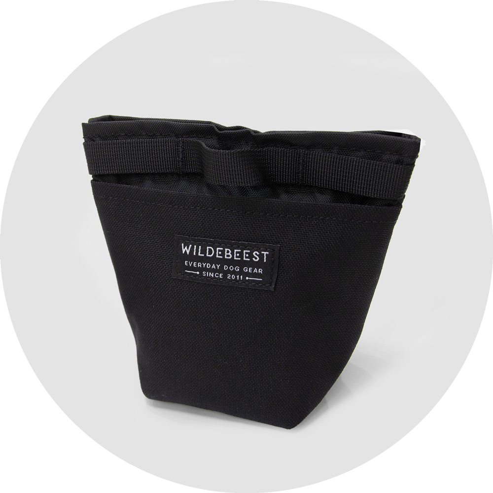 Alamo Dog Treat Pouch/Color-Black